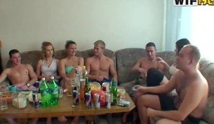 Hot college sex party with some chicks