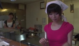 Akubi Yumemi & Hitomi Kanou in Akubi Yumemi and Hitomi Kanou are working in a restaurant - AviDolz