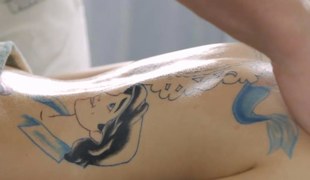 Tattooed black-hearted infant massaged purchase a blowjob